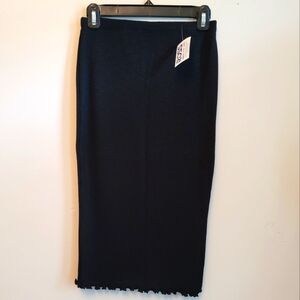 New (w/Tags) Liz & Sara Women's Black Skirt (Size L)